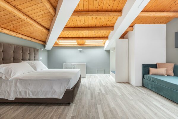 WhatsApp Image 2025-11-04 at 09.43.56 (1)