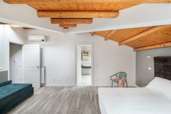 WhatsApp Image 2025-11-04 at 09.43.56 (3)